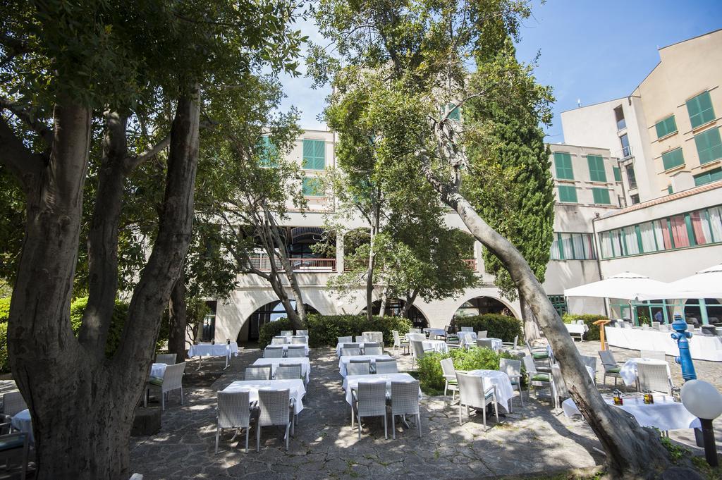 Hotel Podgorka Podgora Eksteriør billede